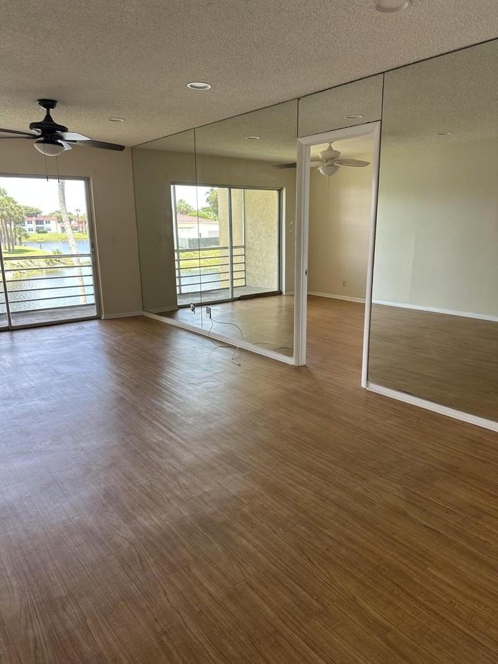 161 Lake Frances Dr #161 - Photo 7 of 23