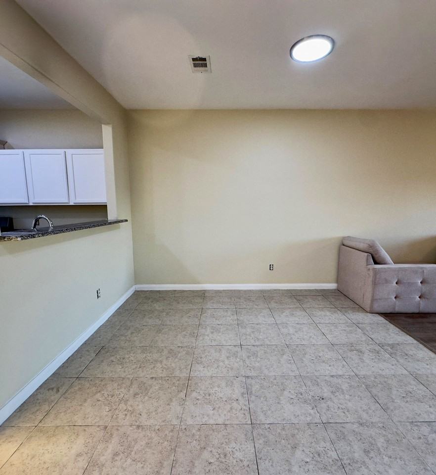 Obsidian Creek Dr - Photo 3 of 12
