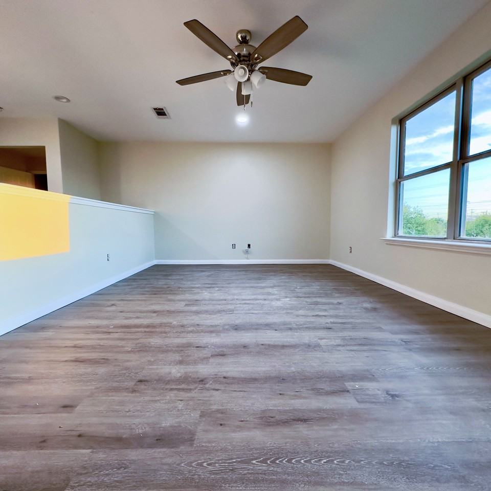 Obsidian Creek Dr - Photo 6 of 12