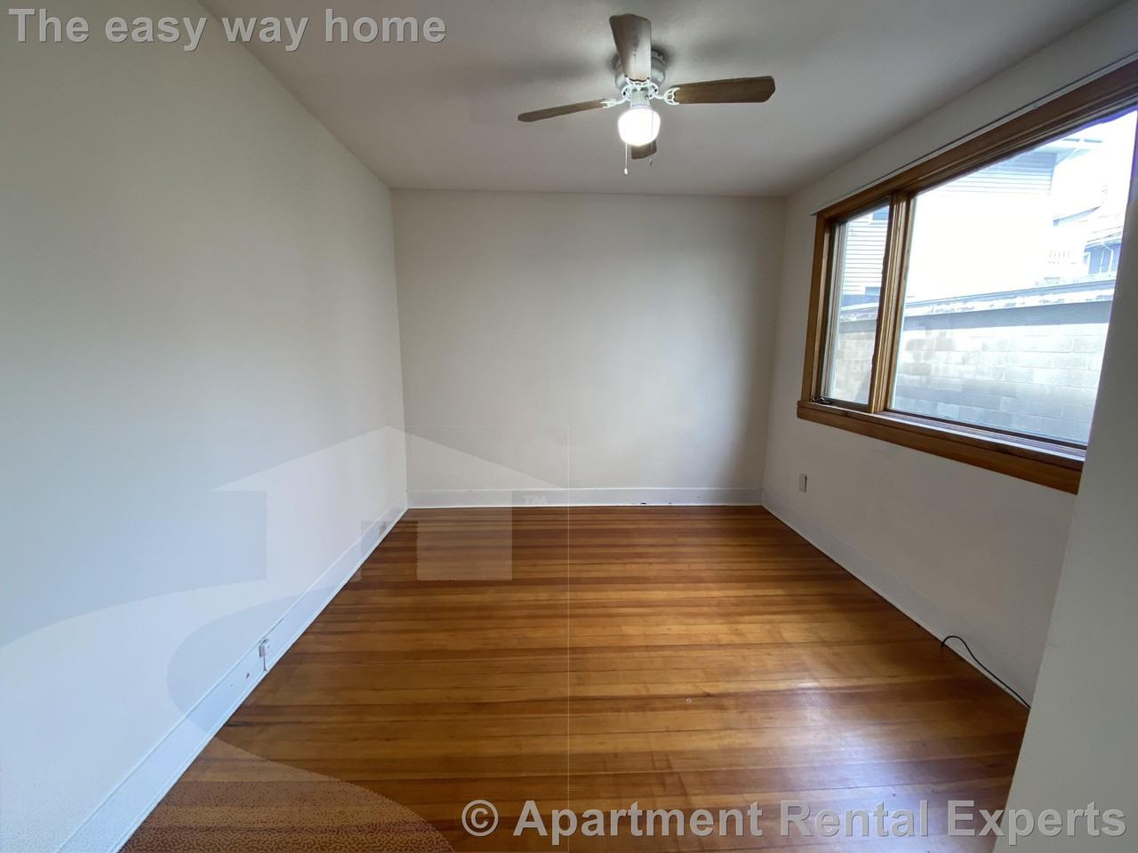 59 Conwell Ave #1 - Photo 3 of 10