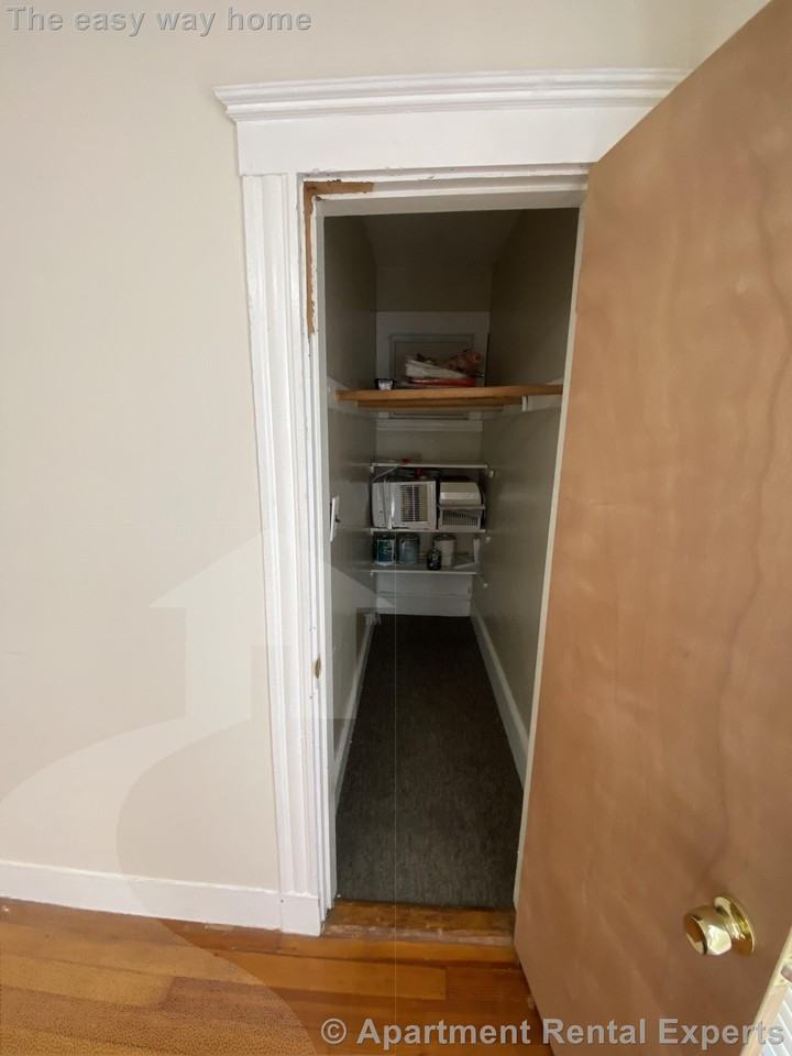 59 Conwell Ave #1 - Photo 6 of 10