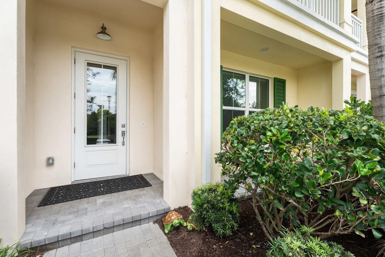 5143 Beckman Ter - Photo 3 of 24