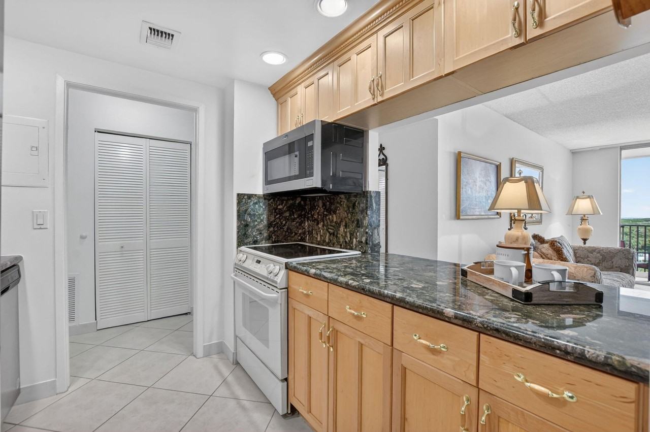 2121 N Ocean Blvd #805W - Photo 6 of 31