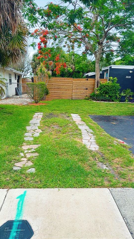3650 Nw 44th Ave - Photo 4 of 12