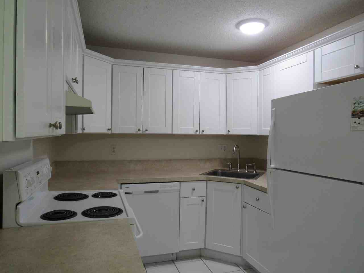 2110 Se Edler Dr - Photo 6 of 17