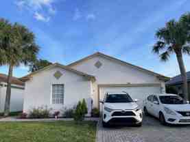 5852 Azalea Cir - Photo 1 of 1