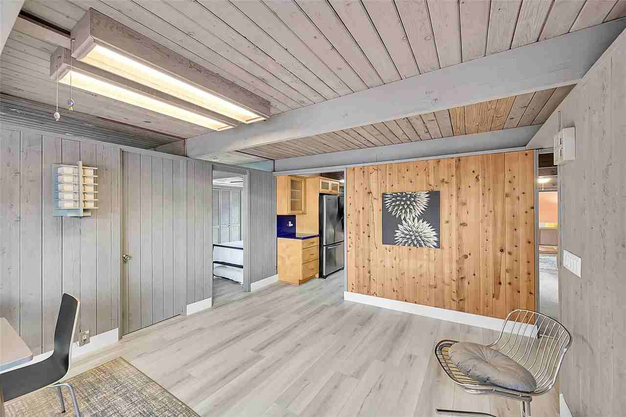 234 Pine Ave - Photo 3 of 32