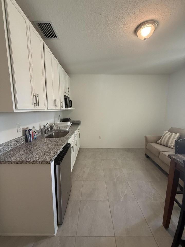3414 Sw Princeton St - Photo 4 of 9