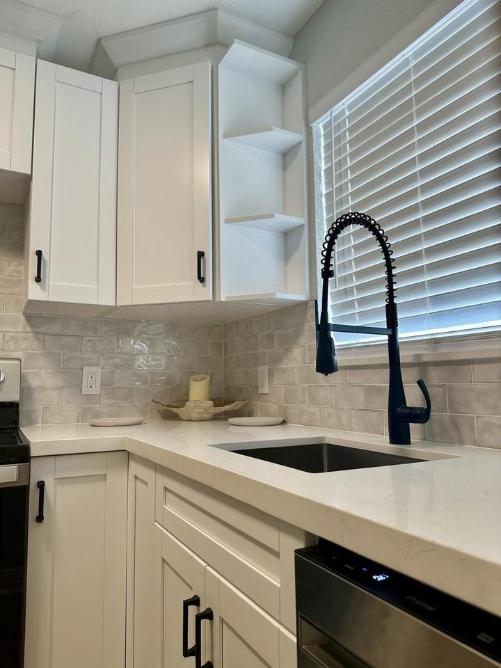 1930 Sw 28th St #101 - Photo 2 of 20