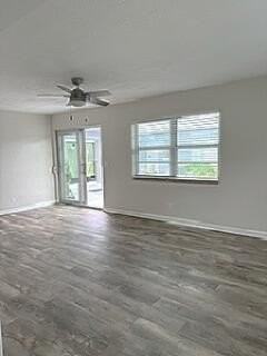 112 Lake Ave #10 - Photo 3 of 11