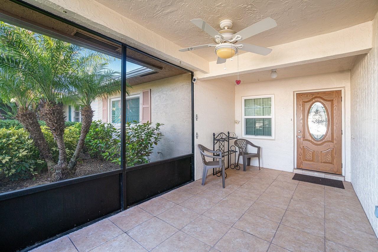 13297 Via Vulcanus Apt B - Photo 3 of 47