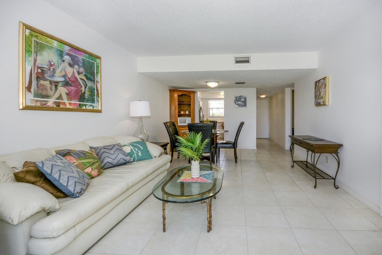 18081 Se Country Club Dr #26-256 - Photo 4 of 32