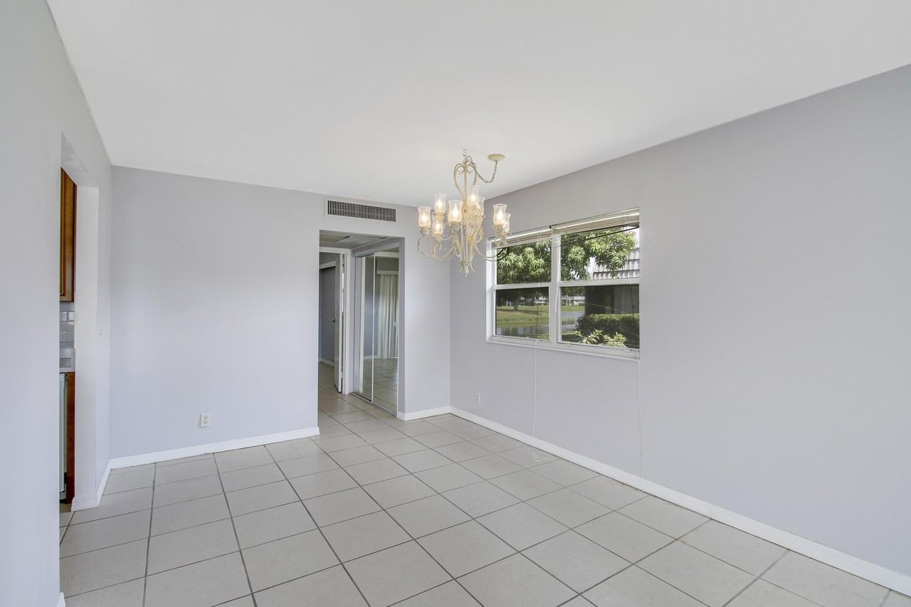 175 Valencia H - Photo 5 of 19