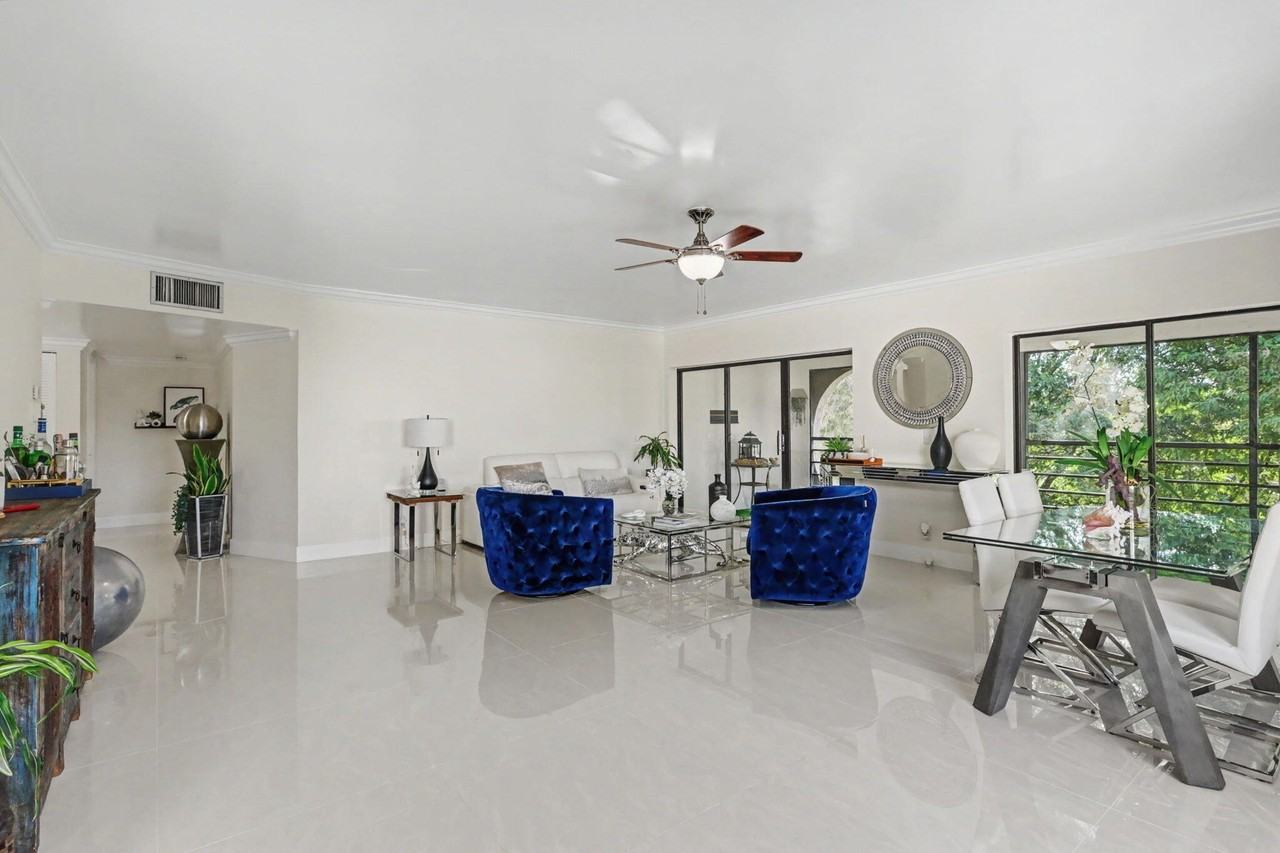 6328 W Longboat Ln W W #403 - Photo 4 of 16