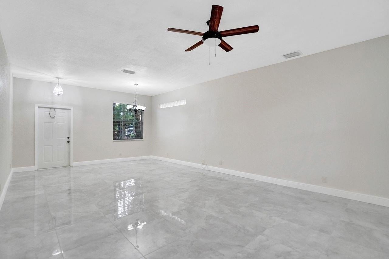 12645 Nw 8th Ct - Photo 7 of 38