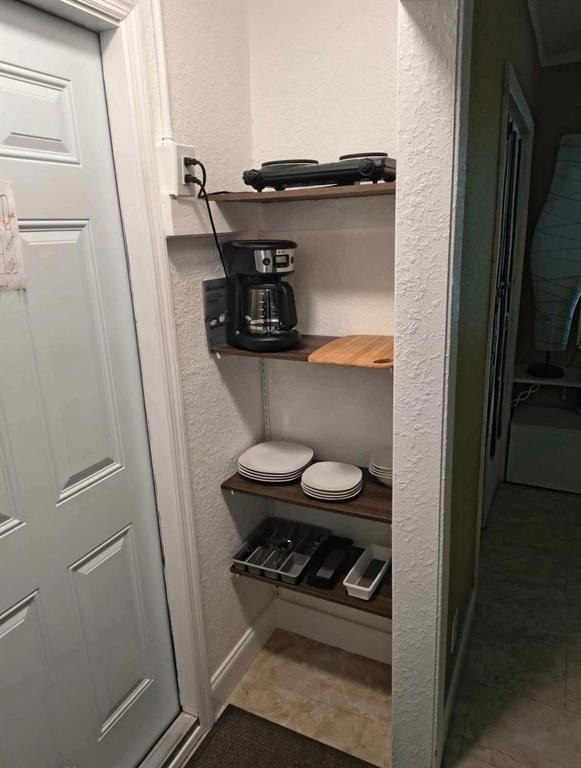 5741 Sw 24th Ave #B - Photo 6 of 9