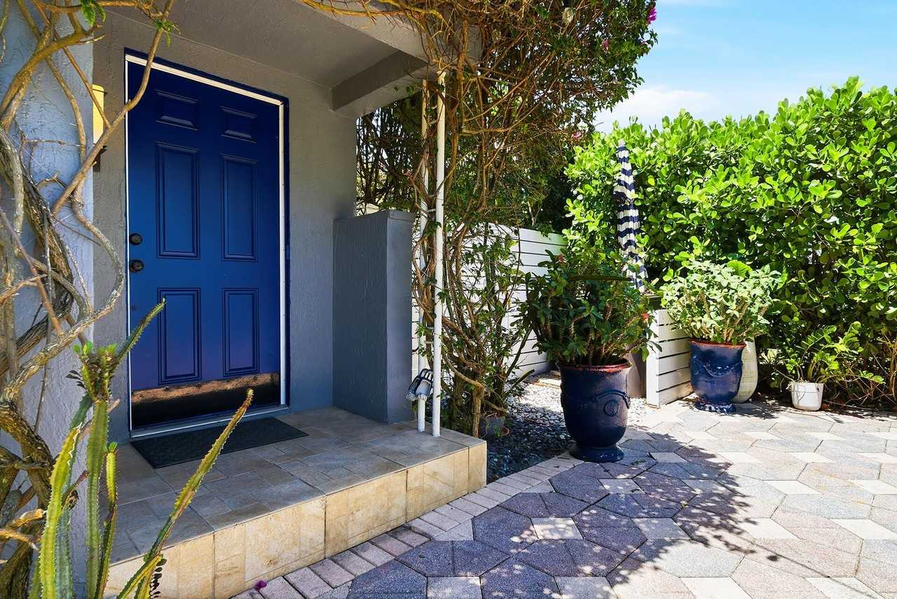 604 Piedmont Rd - Photo 2 of 36