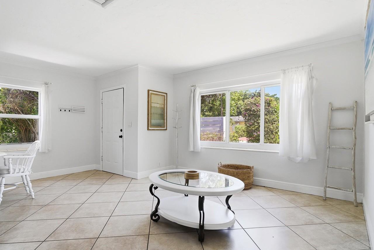 604 Piedmont Rd - Photo 3 of 36