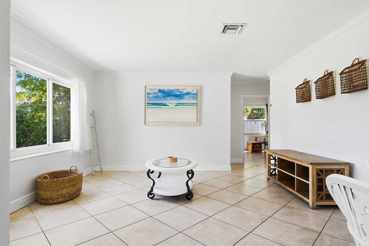 604 Piedmont Rd - Photo 4 of 36
