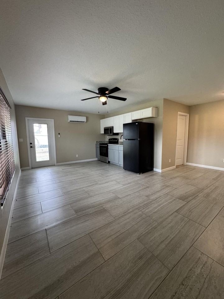 2381 Se Pinero Rd - Photo 7 of 17