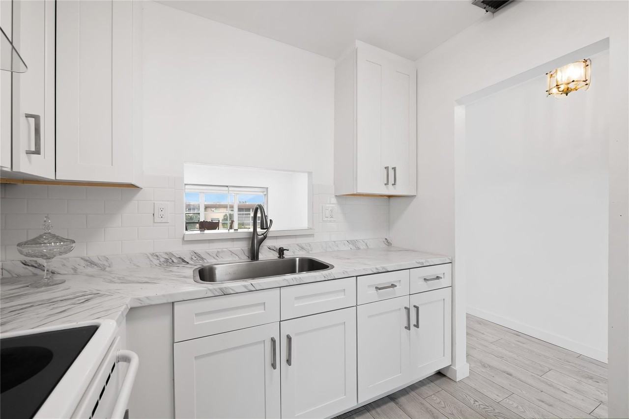 5031 W Oakland Park Blvd #309 - Photo 2 of 23