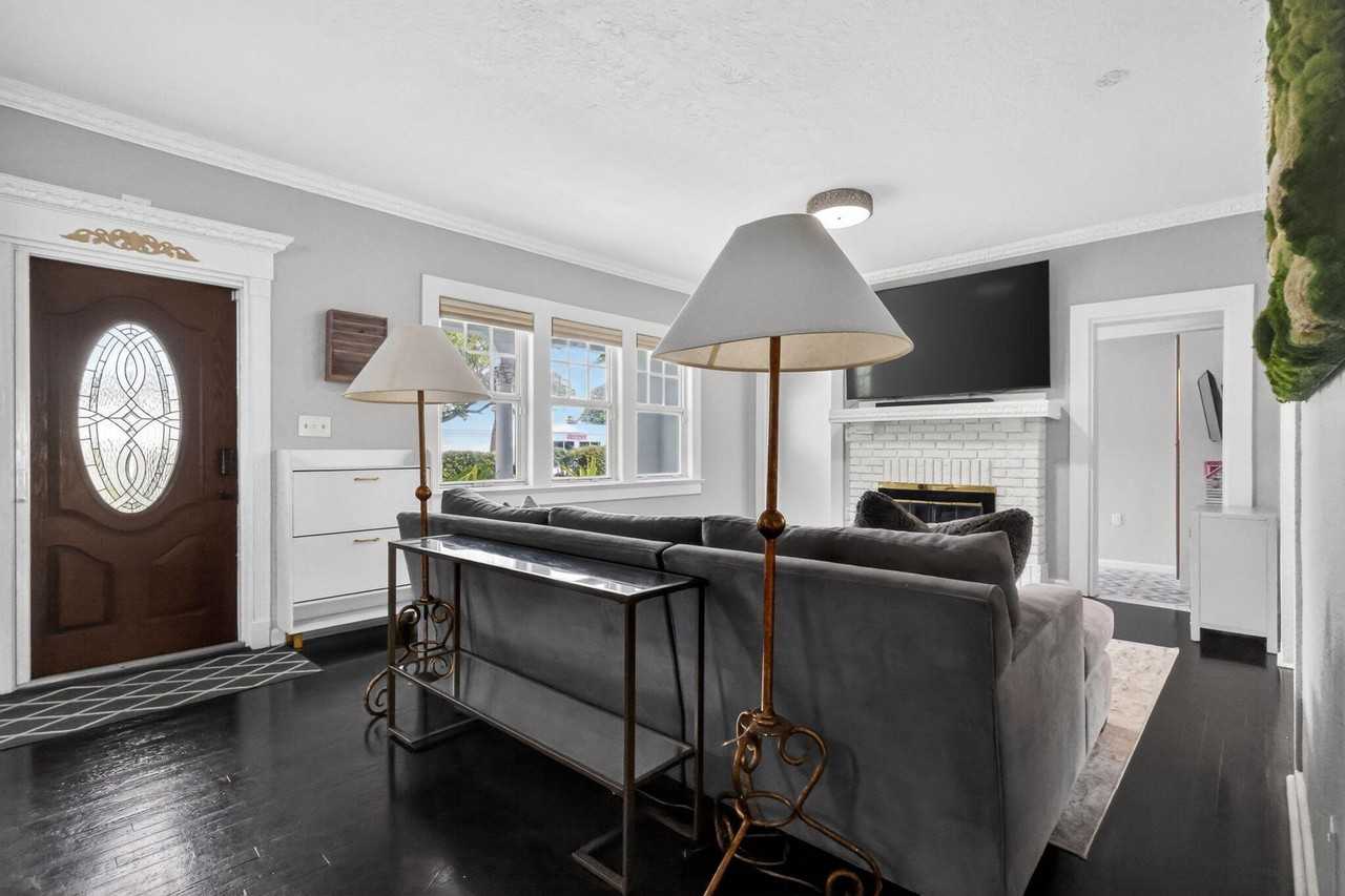 412 El Prado - Photo 7 of 50