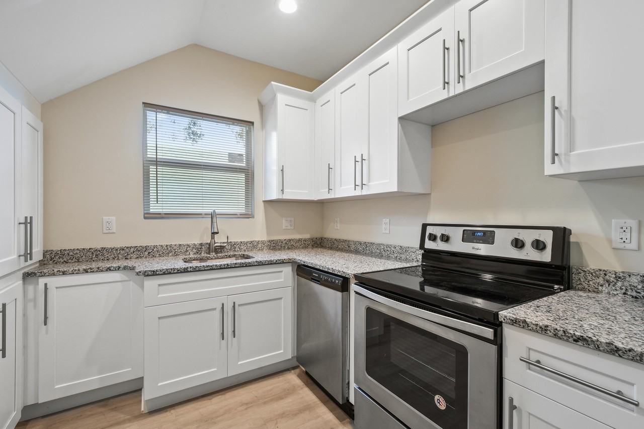 627 Bunker Rd - Photo 7 of 12