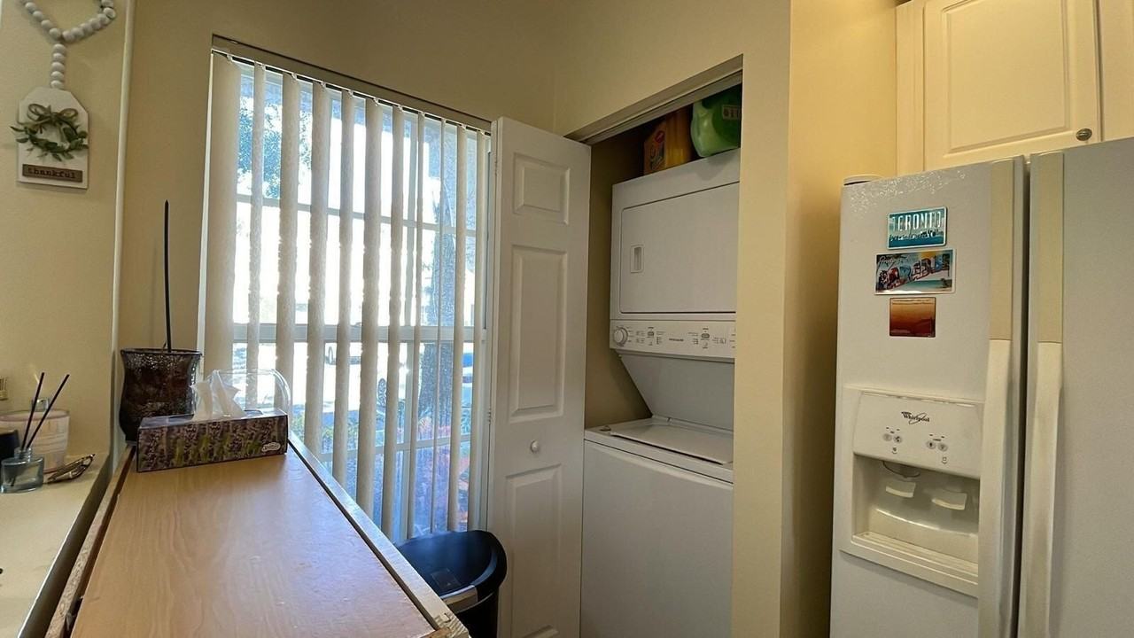 4847 Palmbrooke Ter - Photo 5 of 11