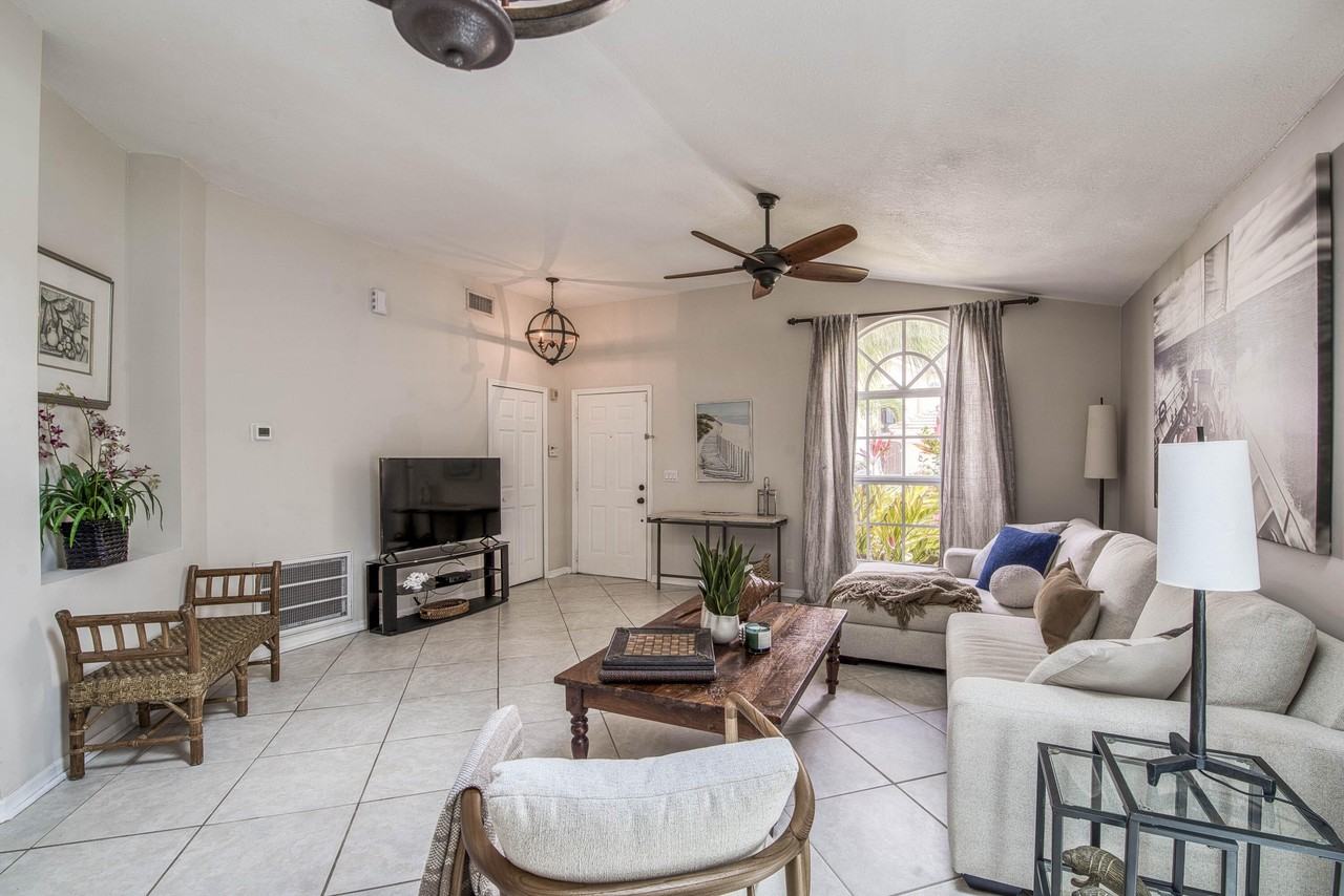 149 Cypress Cv - Photo 4 of 26