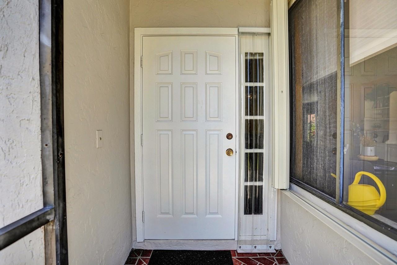 2915 Nw 12th St #D - Photo 4 of 50
