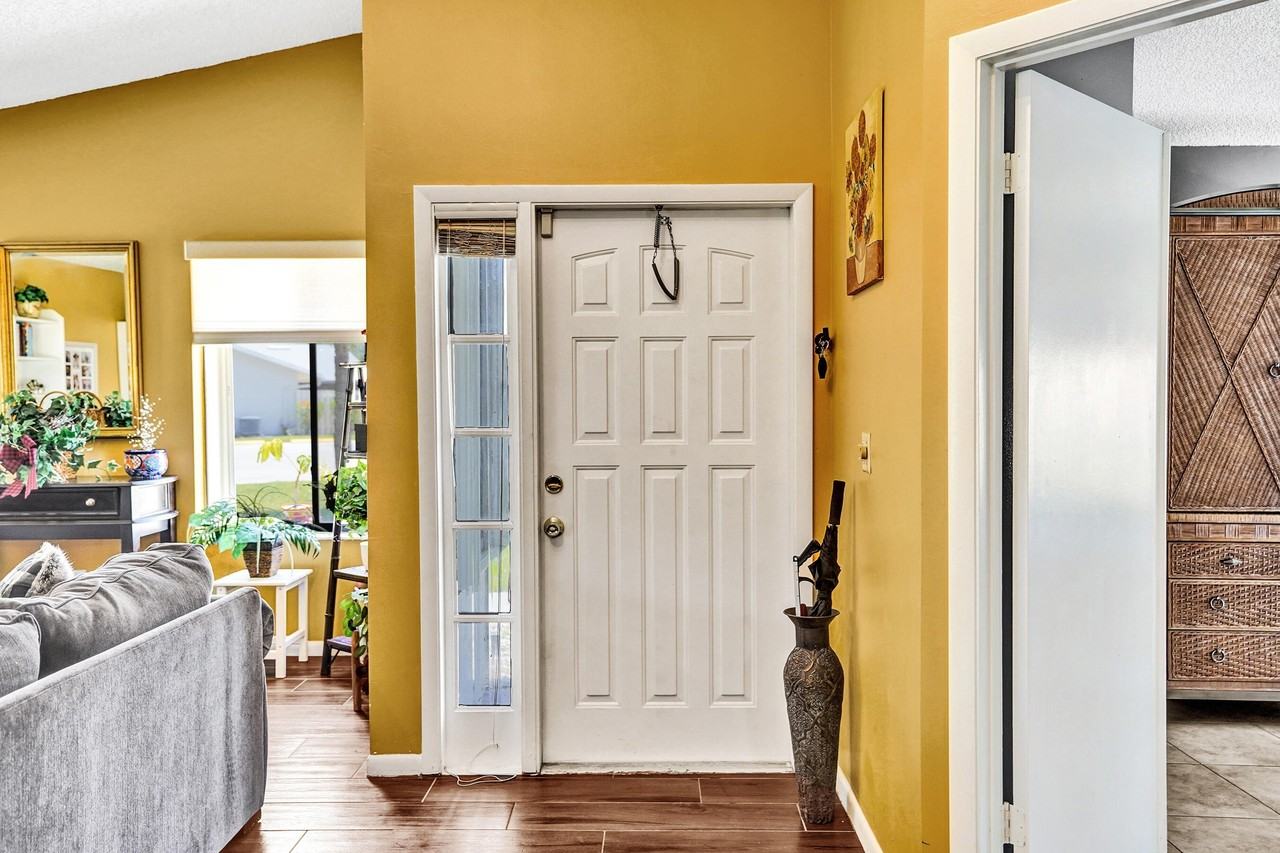 2915 Nw 12th St #D - Photo 5 of 50