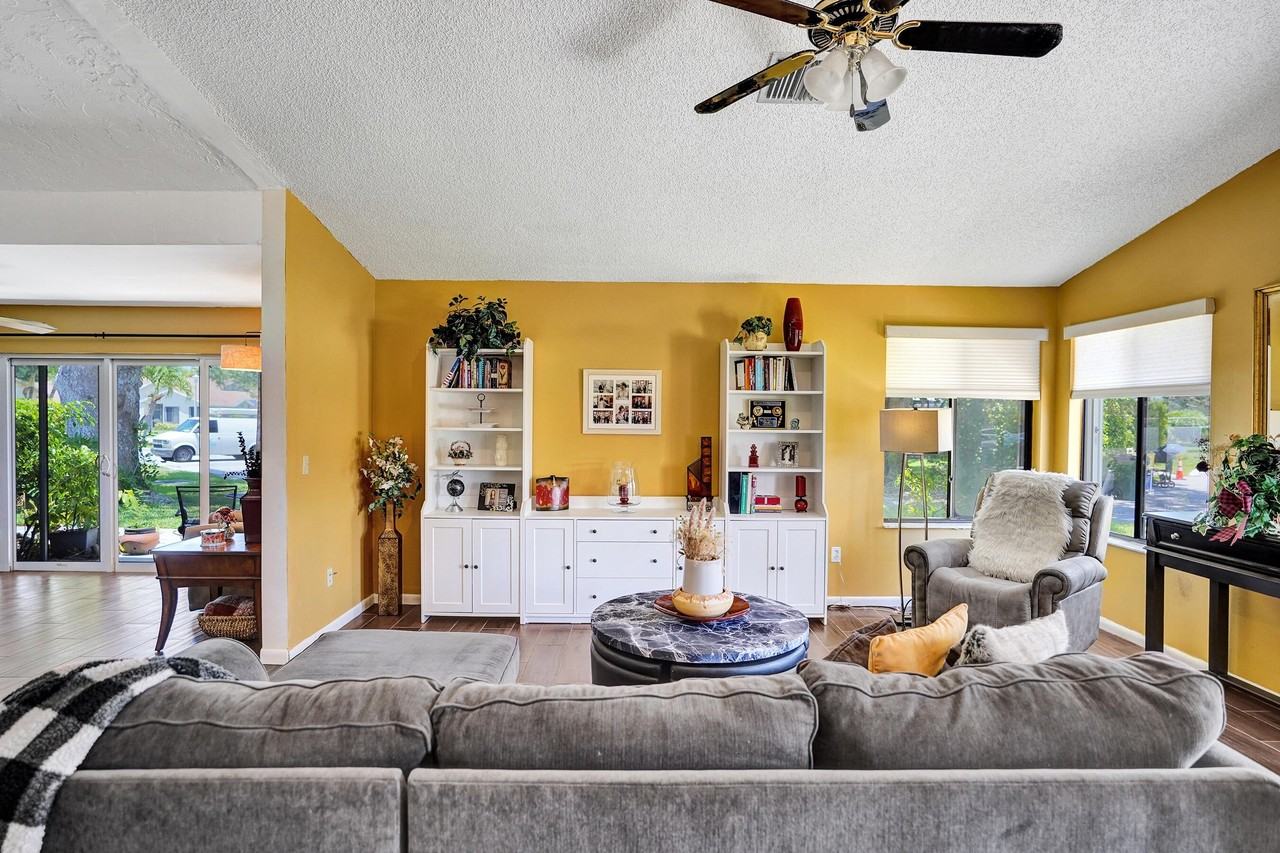 2915 Nw 12th St #D - Photo 7 of 50