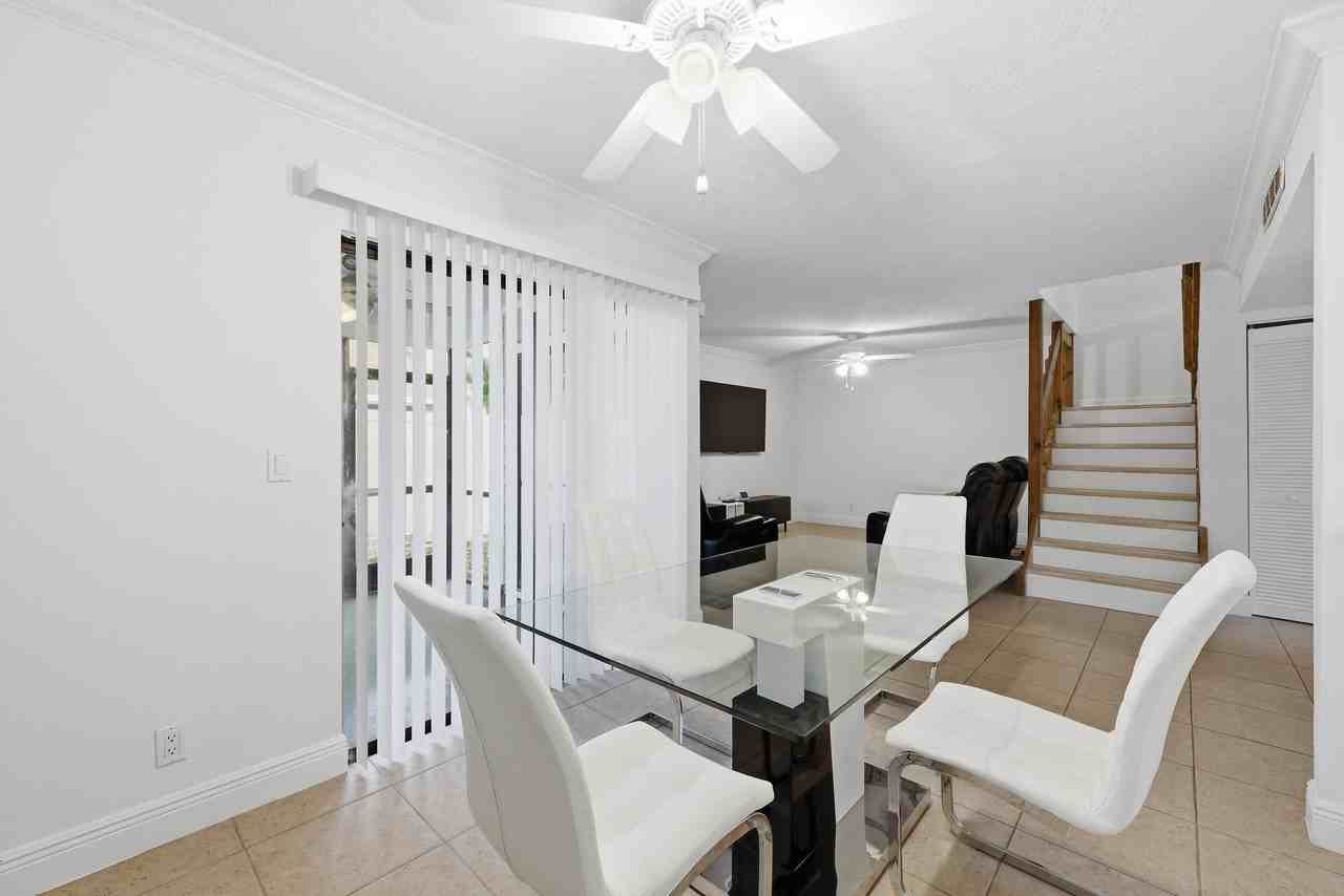 301 Lakewood Dr #8A - Photo 3 of 21