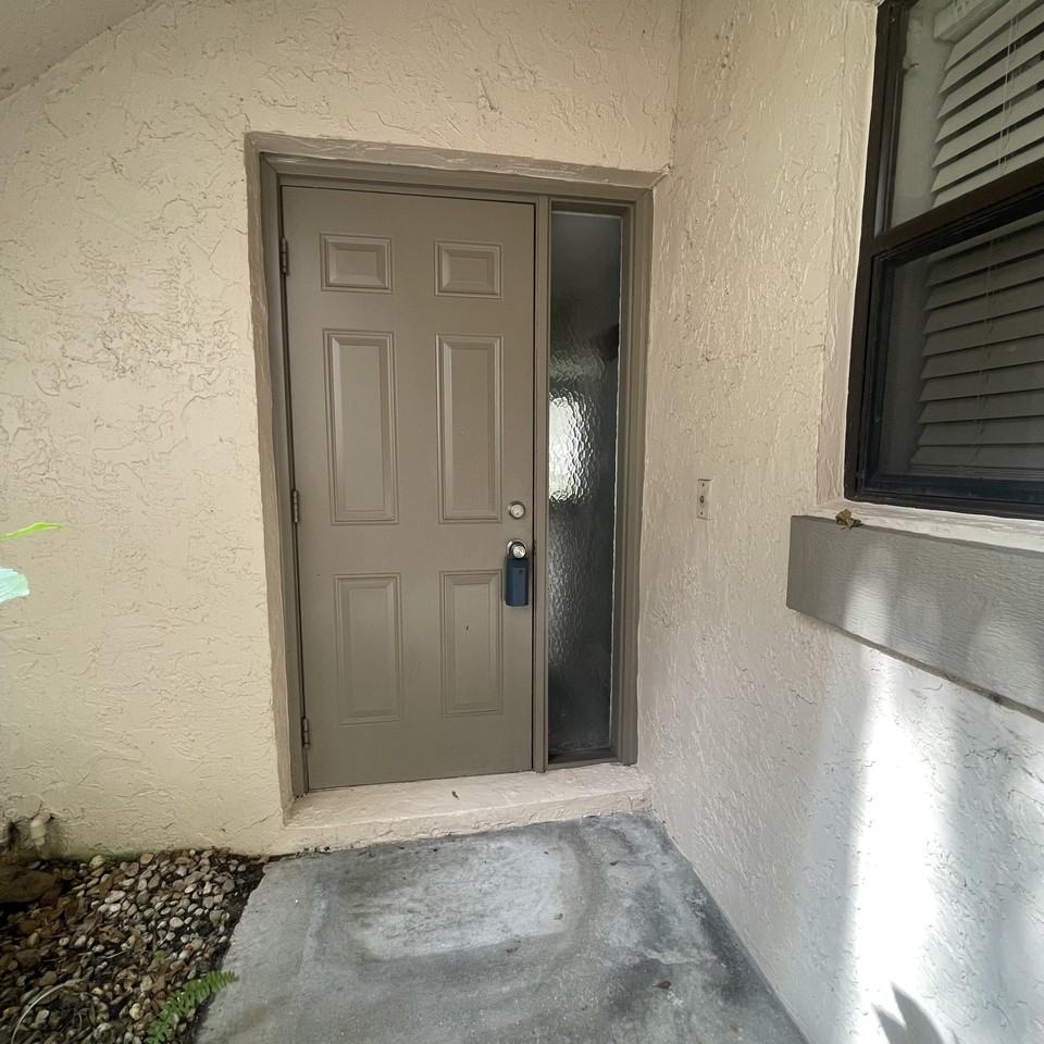 3427 Nw 47th Ave #3190 - Photo 3 of 27