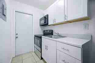 750 Nw 56th St #17 - Photo 1 of 1