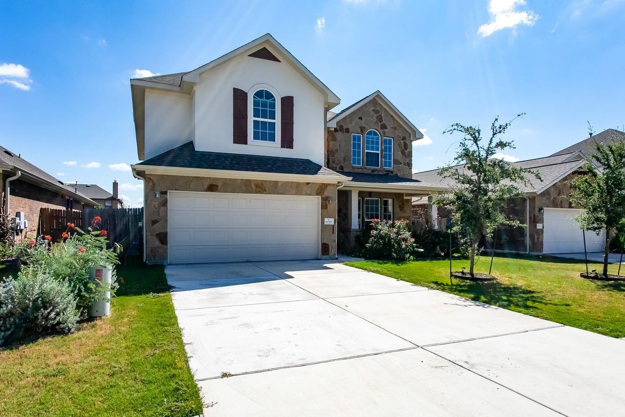 8049 Arezzo Dr - Photo 2 of 2