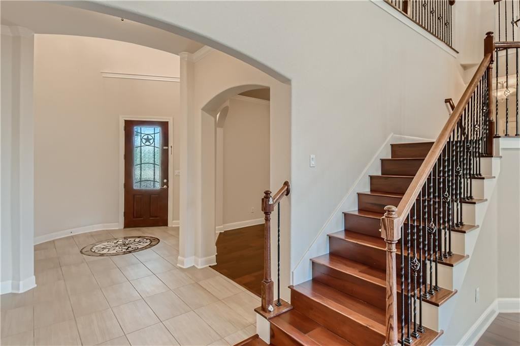 3822 Remington Rd - Photo 2 of 2