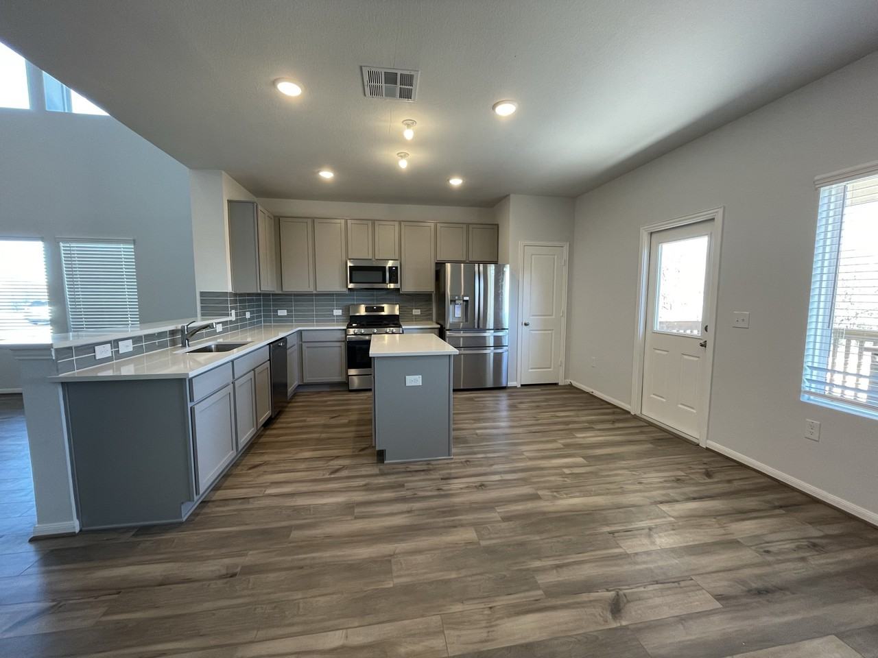 17413 Palo Corona Ln - Photo 4 of 4