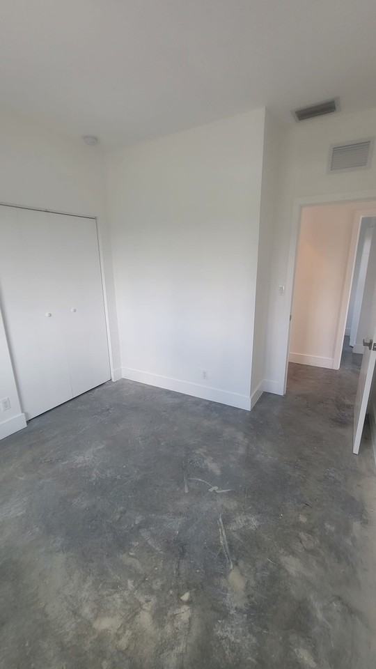 2146 Nwter, #B - Photo 6 of 23