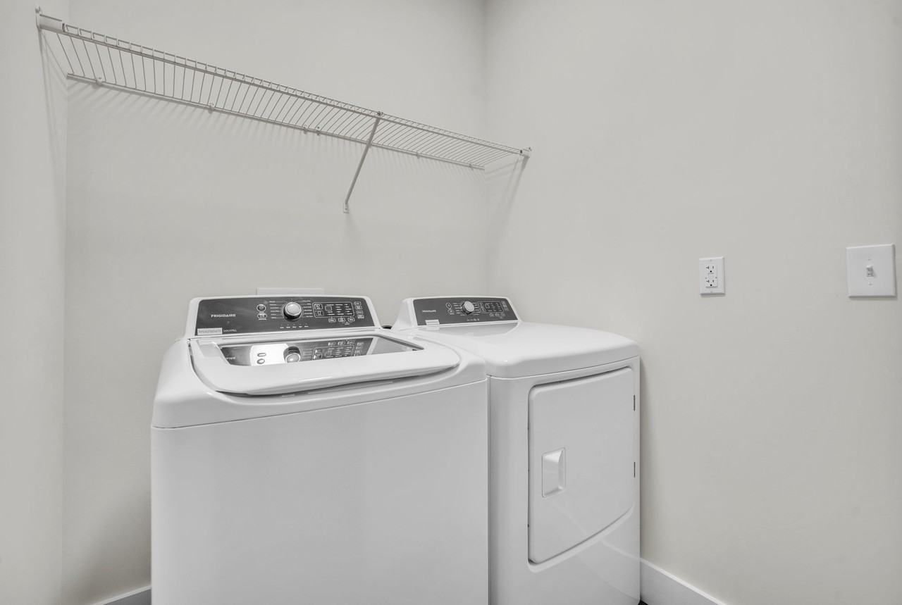 401 Wilkins St #B - Photo 2 of 22