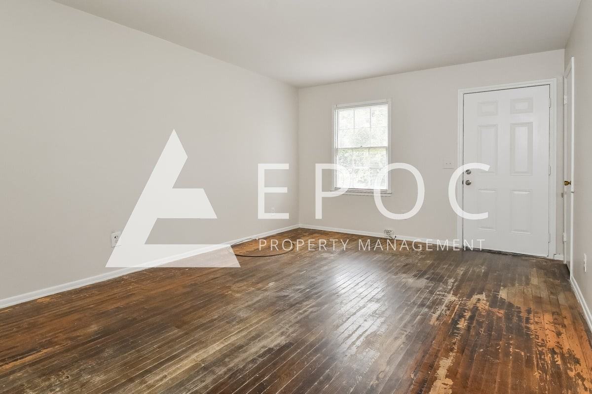 1213 S Downing St - Photo 6 of 17