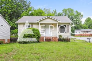 featured image of 822 Cummins St