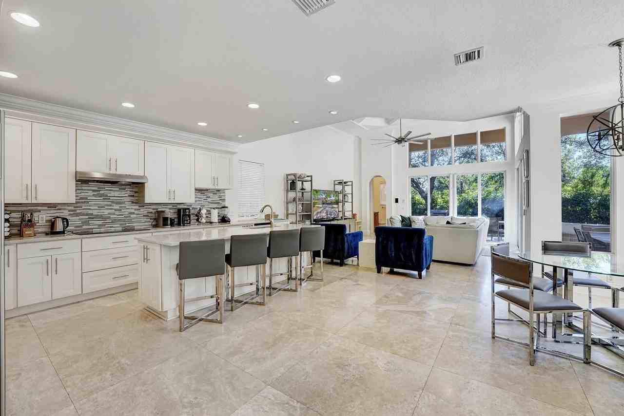 43 Coconut Ln - Photo 5 of 41