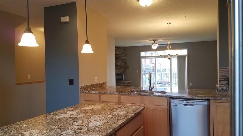 11749 Emery Village Dr N - Photo 5 of 30