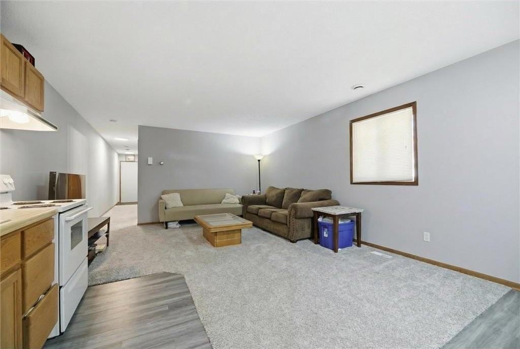 226 #1 Third Avenue S #1 - Photo 3 of 17