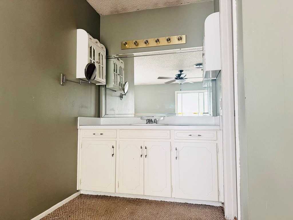 3219 Tanglewood Dr - Photo 6 of 19