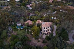featured image of 15708 Circo Diegueno