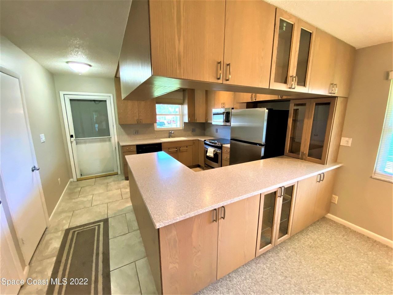 141 Aquarius Way #14F - Photo 2 of 16