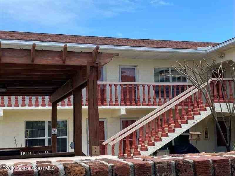 300 Monroe Ave #23