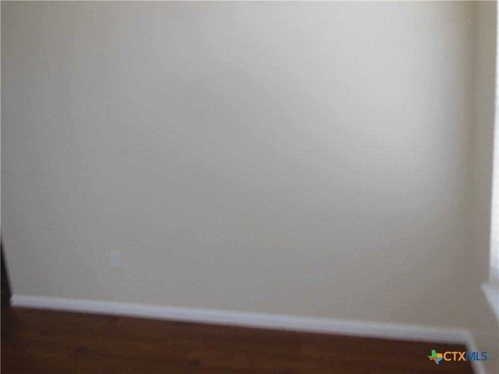 1619 Sunspur Dr - Photo 5 of 19
